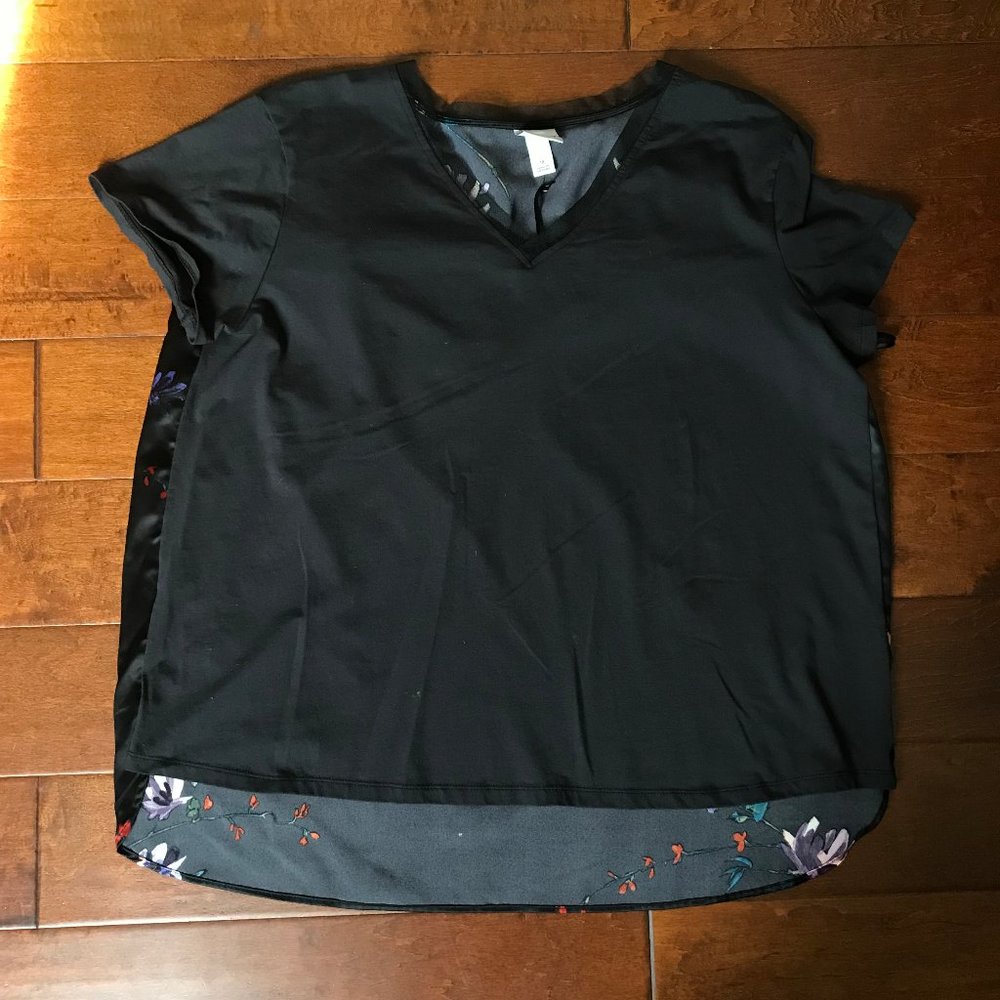 NWT Ava & Viv satin back blouse • 1X